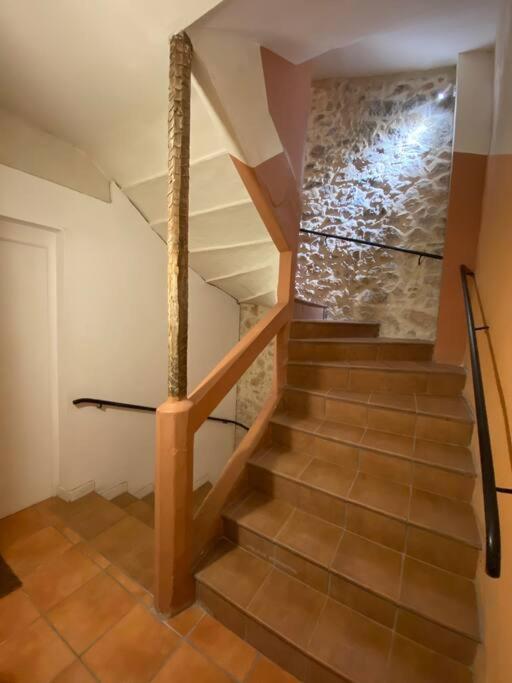 Tres Bel Appartement, Port Sanary, エクステリア 写真
